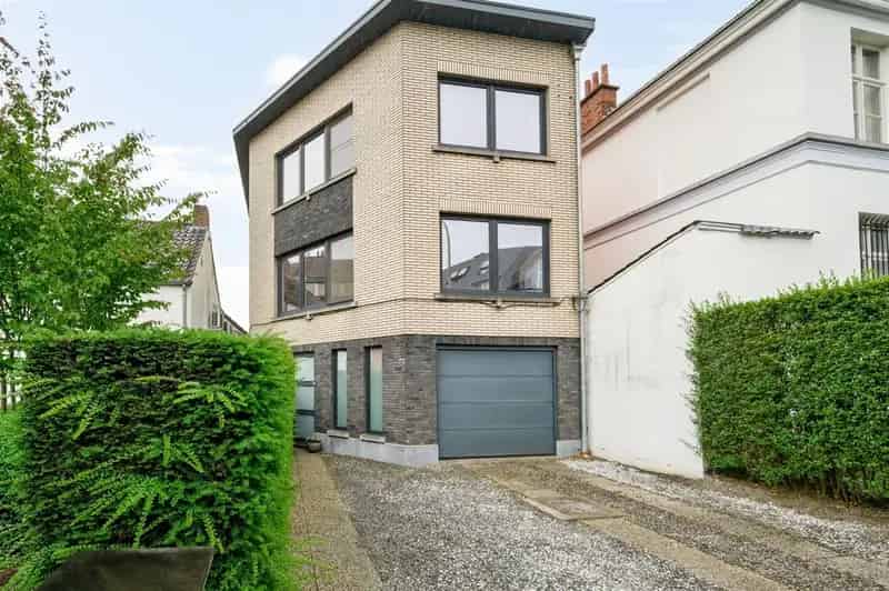 Huis te koop Koningshooikt 3 slaapkamers garage tuin