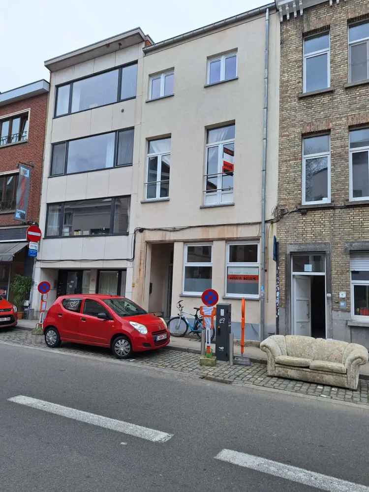 Huis te koop ruime gezinswoning in Leuven met 5 slaapkamers