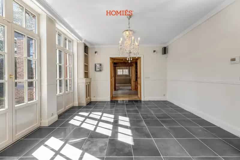 Tijdloze villa met prachtige tuin in oase van rust