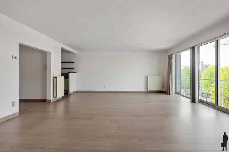 Appartement te koop Brasschaat 2 slaapkamers 2 badkamers terras