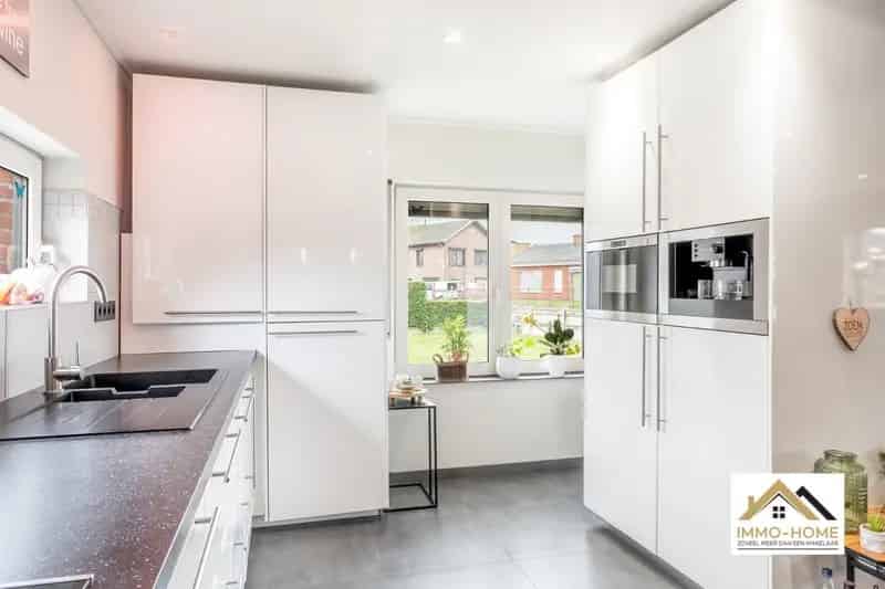 Huis te koop Sint-Kruis-Winkel: gerenoveerde woning in groene omgeving