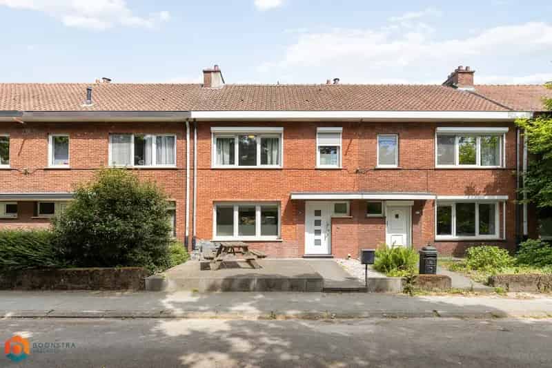 Huis te koop Mechelen: 3 slaapkamers, 2 badkamers, tuin en garage