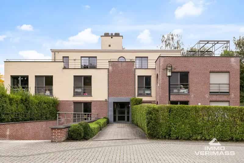 Ruime Ondergrondse Autostaanplaats Heverlee
