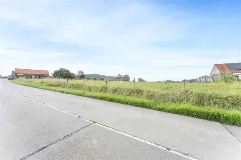 Bouwgrond te koop Ellezelles 1568m²