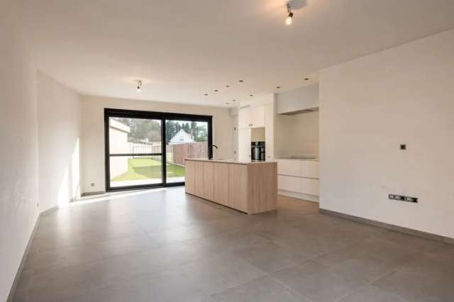 Moderne Nieuwbouwwoning Te Huur In Adegem