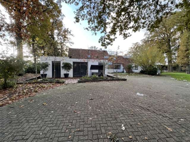 Unieke villa gelegen op grote grond (5.361 m²)