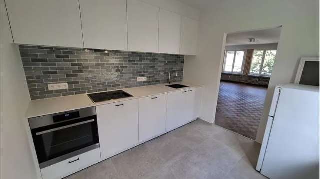 Volledig Gerenoveerd Appartement Te Huur in Brugge