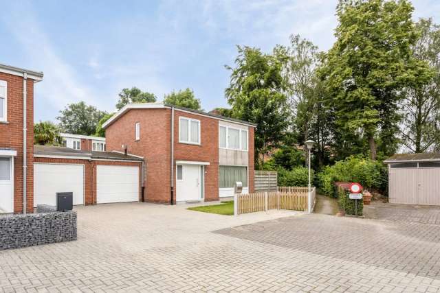 Huis te koop Ieper 3 slaapkamers garage tuin